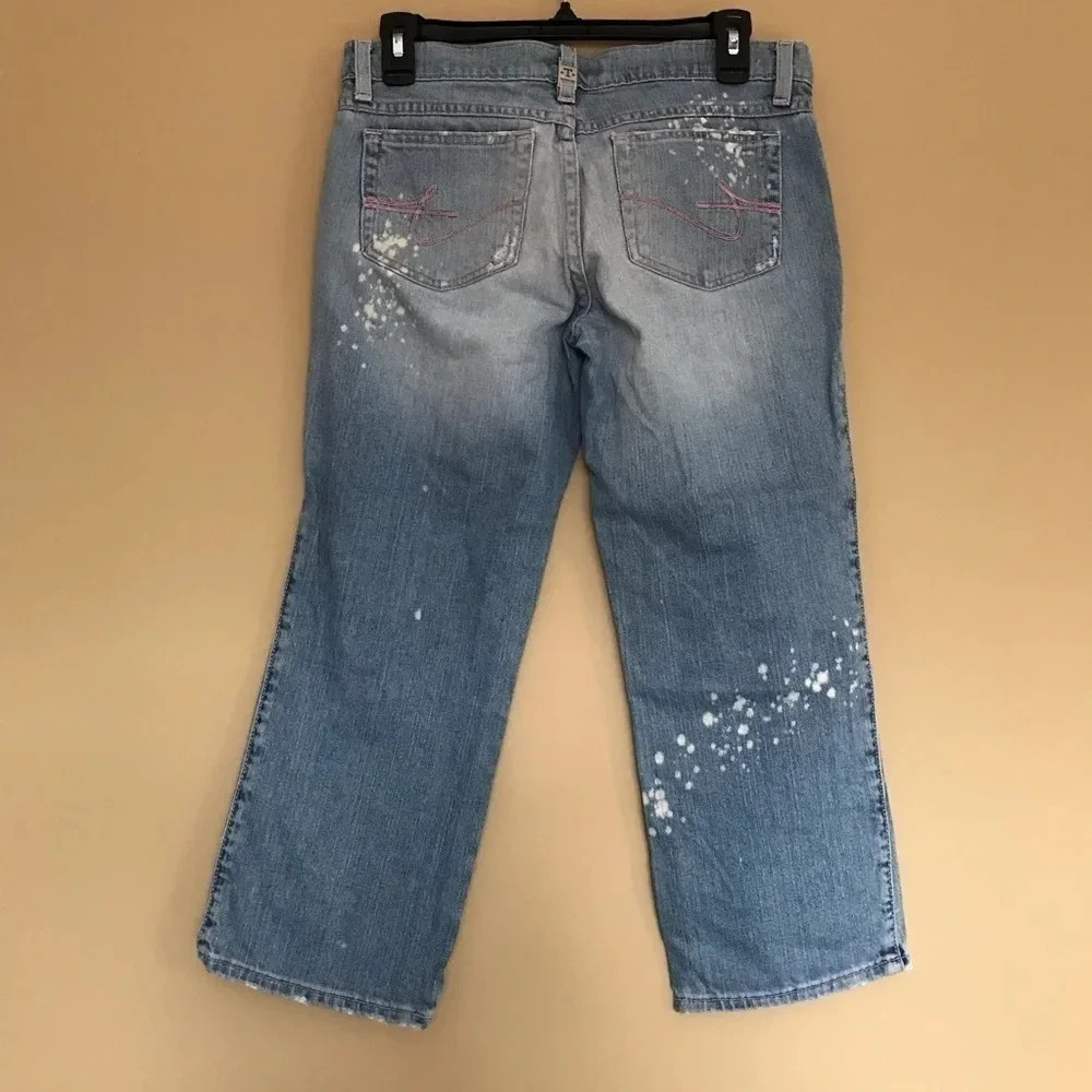 Tommy Hilfiger Capri Distressed Cropped Jeans - Picture 2 of 7